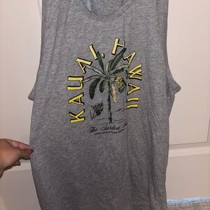 Old Navy Gray T-Shirt